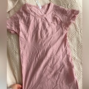 Lululemon Swiftly Tshirt (DUPE DHGATE)